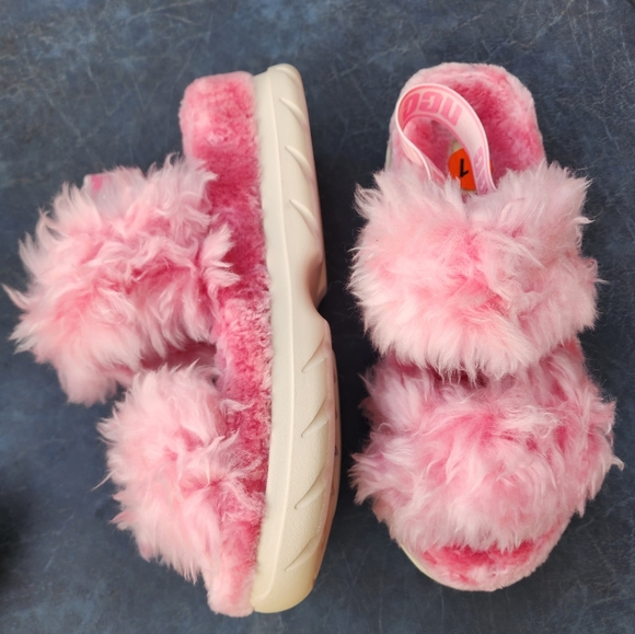 UGG FLUFF SUGAR SANDALS (PINK -Size: 11) - Picture 3 of 9